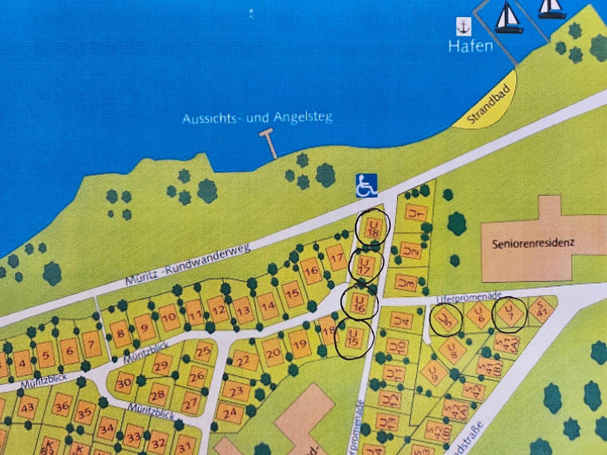 Uferpromenade Whg Og Appartement Röbel Buitenkant foto